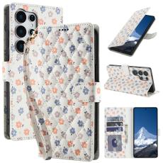 Samsung Galaxy S26 Ultra Fodral Rhombus L&auml;der Blommor Vit