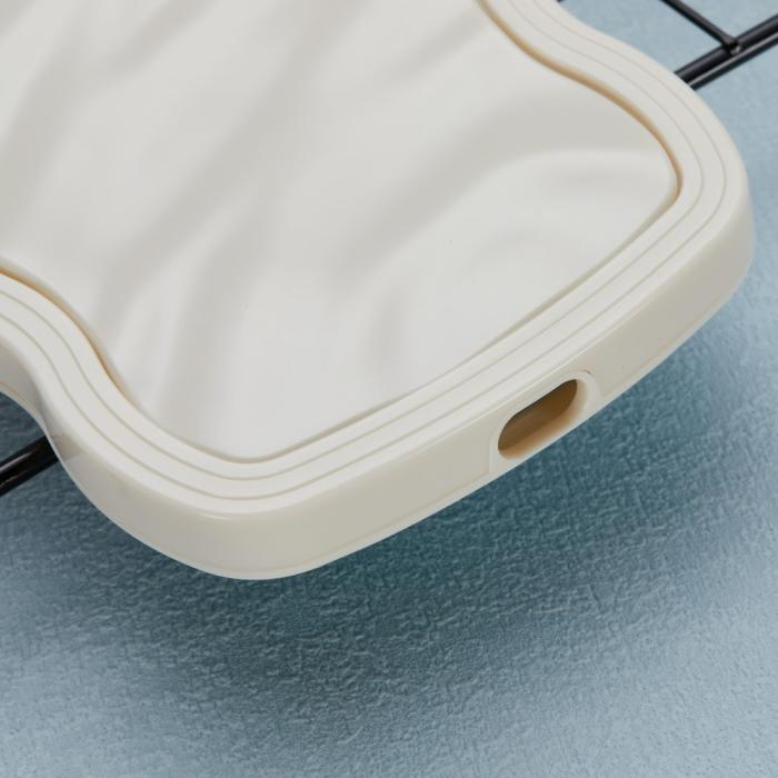 Bild 6, iPhone 15 Pro Mobilskal Wavy Textur Beige