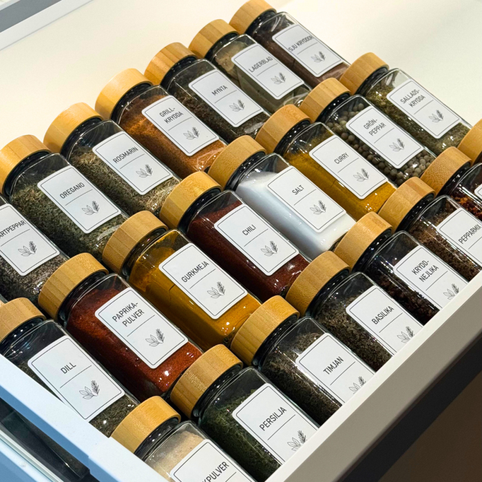 Bild 2, 36-Pack Kryddburkar med Bambulock – Kryddset med Svenska etiketter