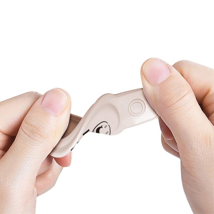 Bild 3, SNEAKY Silikon Fodral Apple AirTag Med Nyckelring - Nike Day