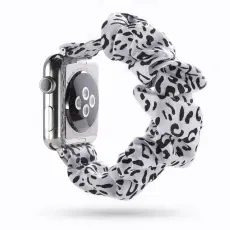 Scrunchie White Leopard Armband Apple Watch 42/41/40/38 mm