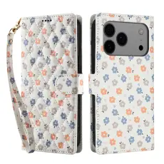 iPhone 17 Pro Fodral Rhombus L&auml;der Blommor Vit